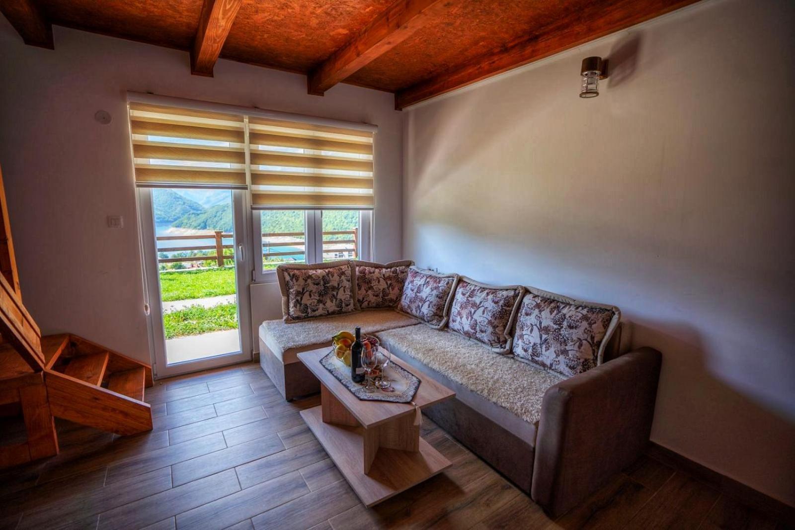 Guesthouse Madzarevic Plužine Ngoại thất bức ảnh