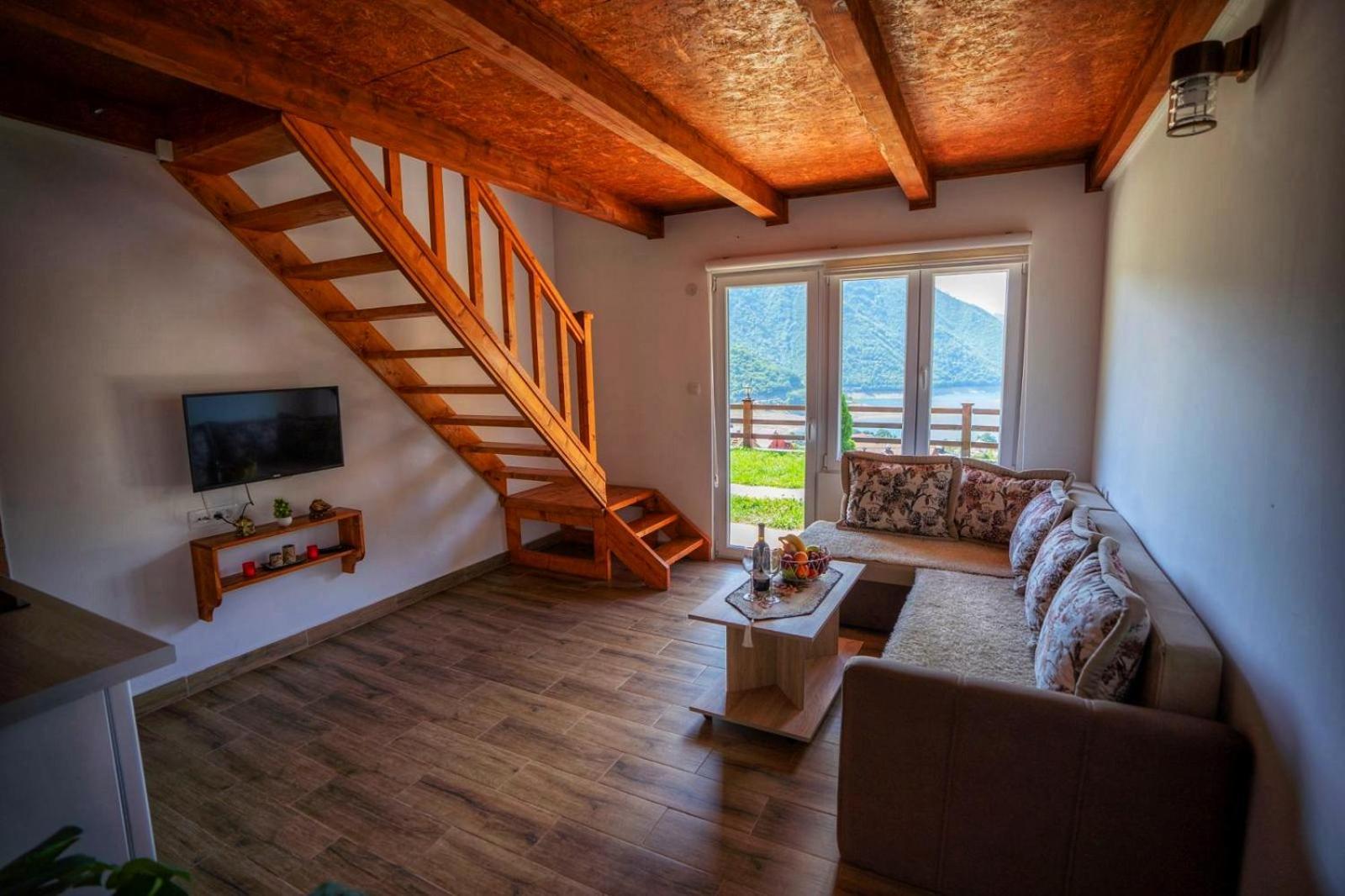 Guesthouse Madzarevic Plužine Ngoại thất bức ảnh